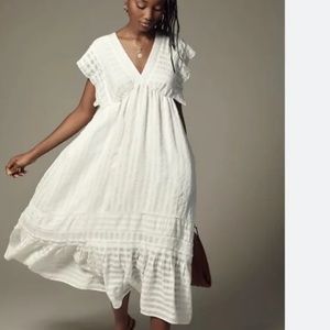 ISO V neck ruffled tiered babydoll dress